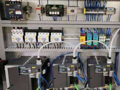 高速智能磨辊拉丝机电气控制系统