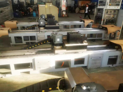 高速智能磨辊拉丝机