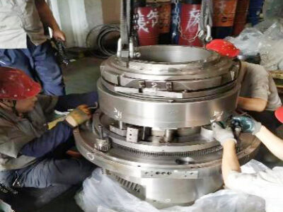 管螺纹车丝机大修现场